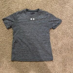 Underarmor t shirt